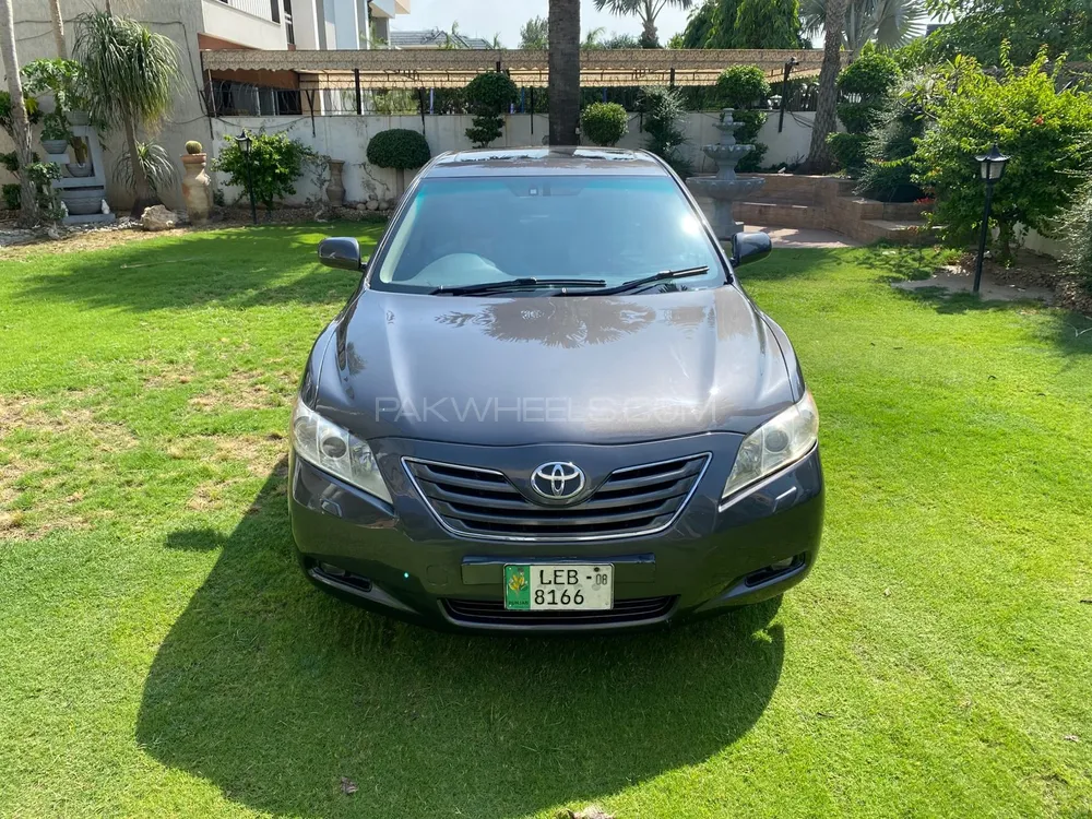 Toyota Camry 2008 for Sale in Lahore Image-1