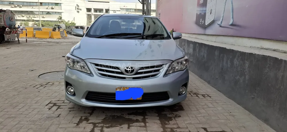Toyota Corolla 2014 for Sale in Karachi Image-1