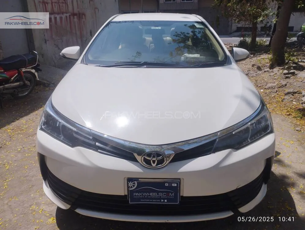 Toyota Corolla 2018 for Sale in Peshawar Image-1