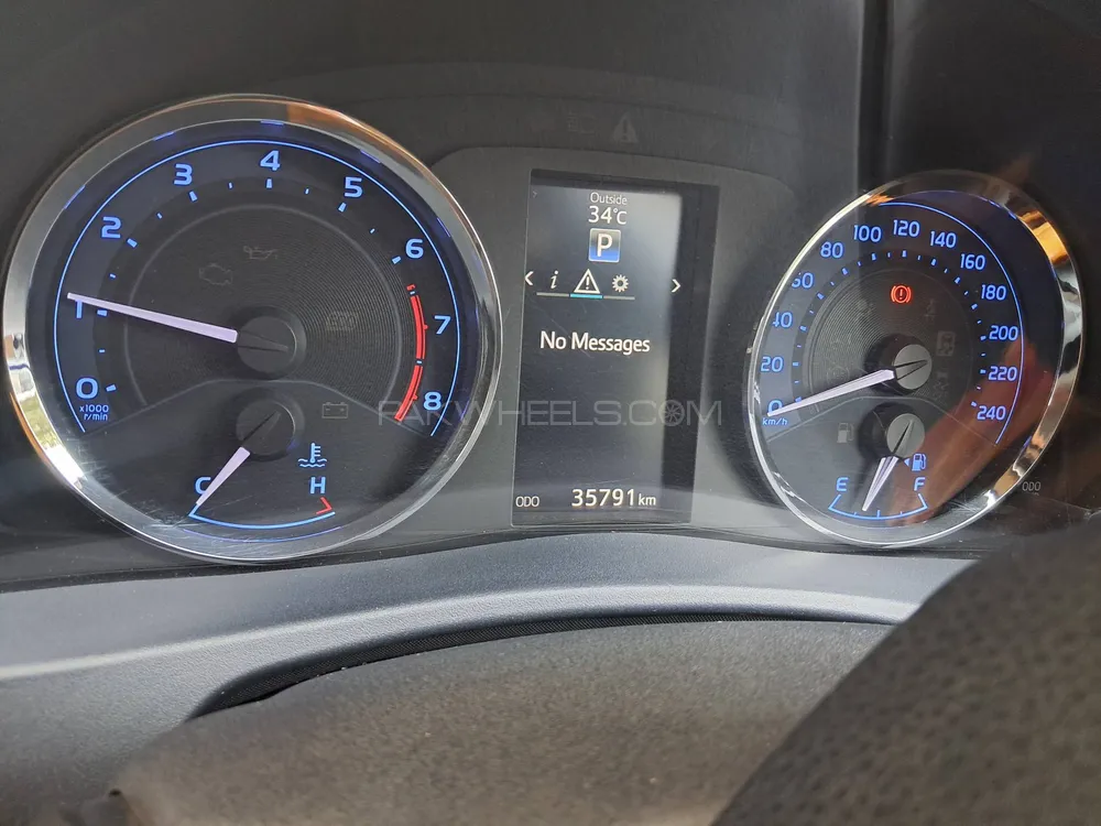 Toyota Corolla 2023 for Sale in Lahore Image-1