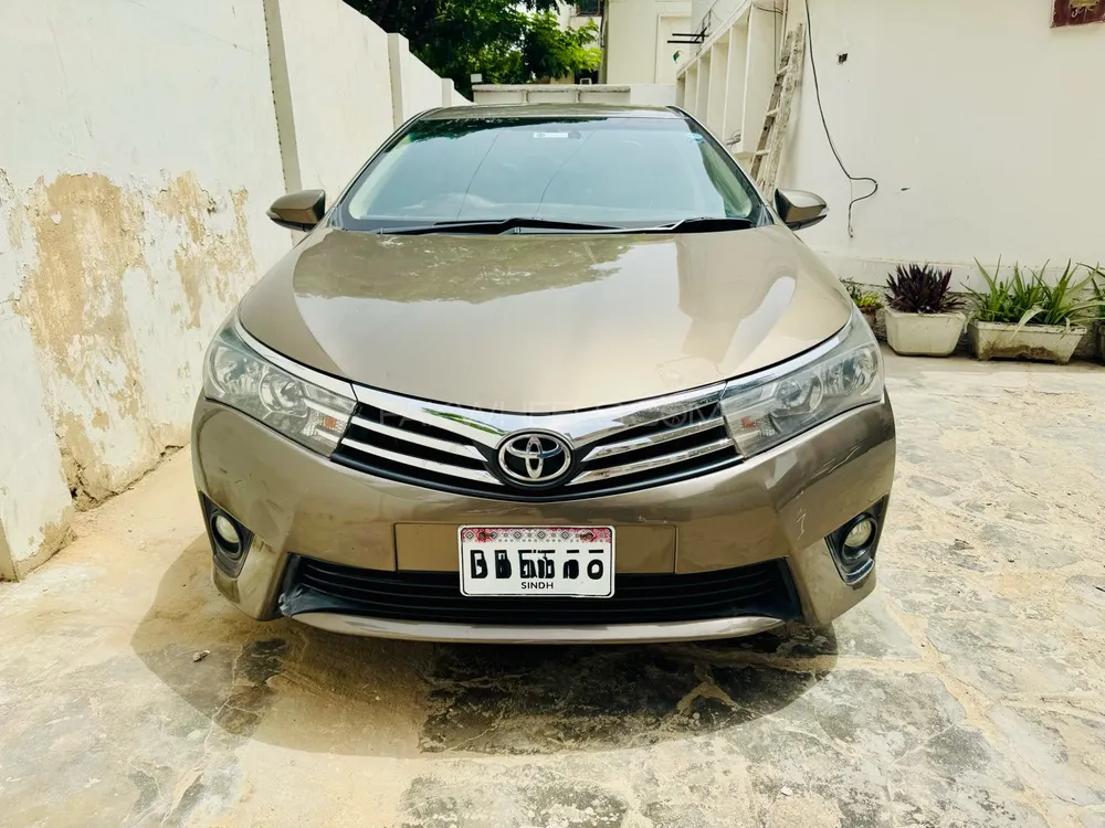 Toyota Corolla 2014 for Sale in Karachi Image-1