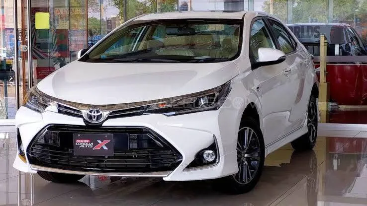 Toyota Corolla 2025 for Sale in Islamabad Image-1