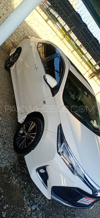 Toyota Corolla 2021 for Sale in Peshawar Image-1