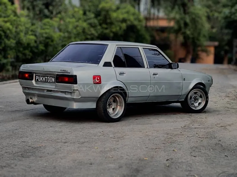 Toyota Corona 1980 for Sale in Peshawar Image-1