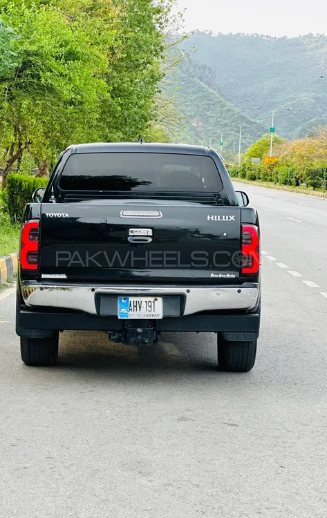 Toyota Hilux 2012 for Sale in Wah cantt Image-1