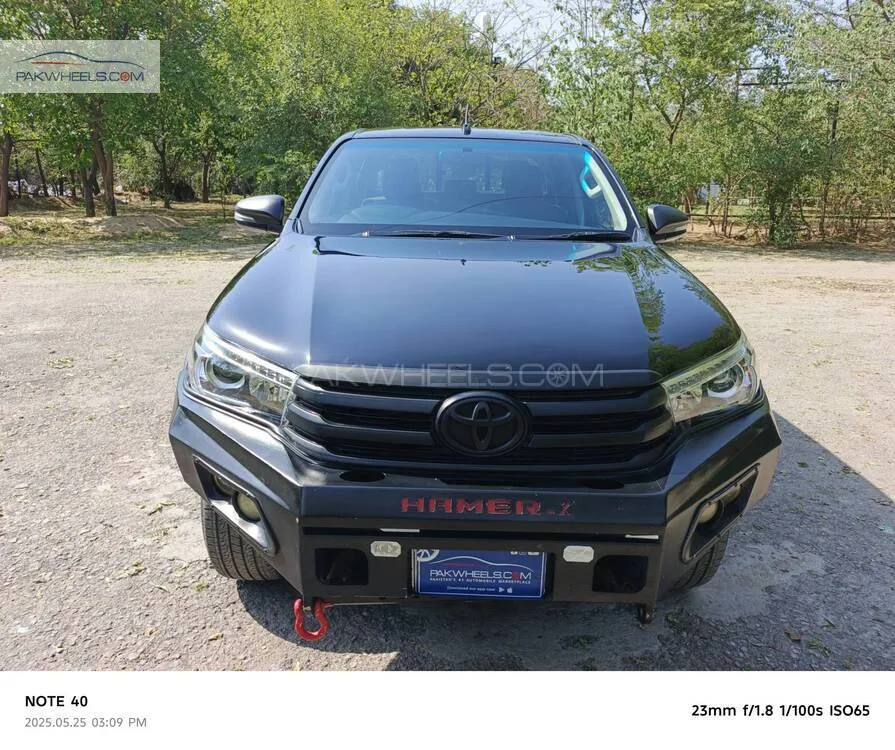 Toyota Hilux 2020 for Sale in Islamabad Image-1