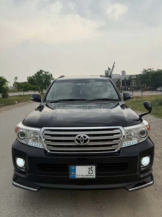 Toyota Land Cruiser 2012 for Sale in Islamabad Image-1
