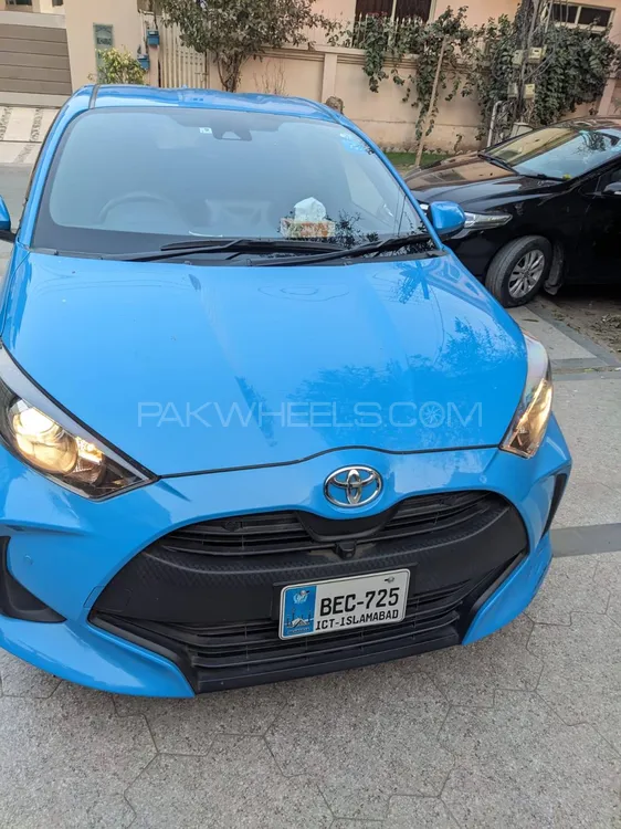 Toyota Yaris Hatchback 2020 for Sale in Lahore Image-1
