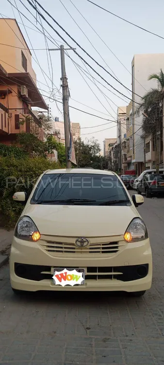 Toyota Pixis Epoch 2012 for Sale in Karachi Image-1