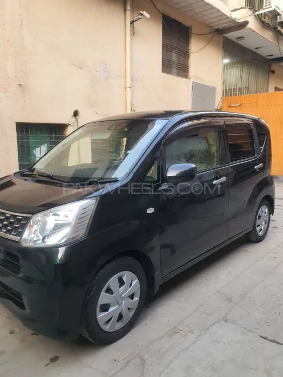 Daihatsu Move 2015 for Sale in Lahore Image-1