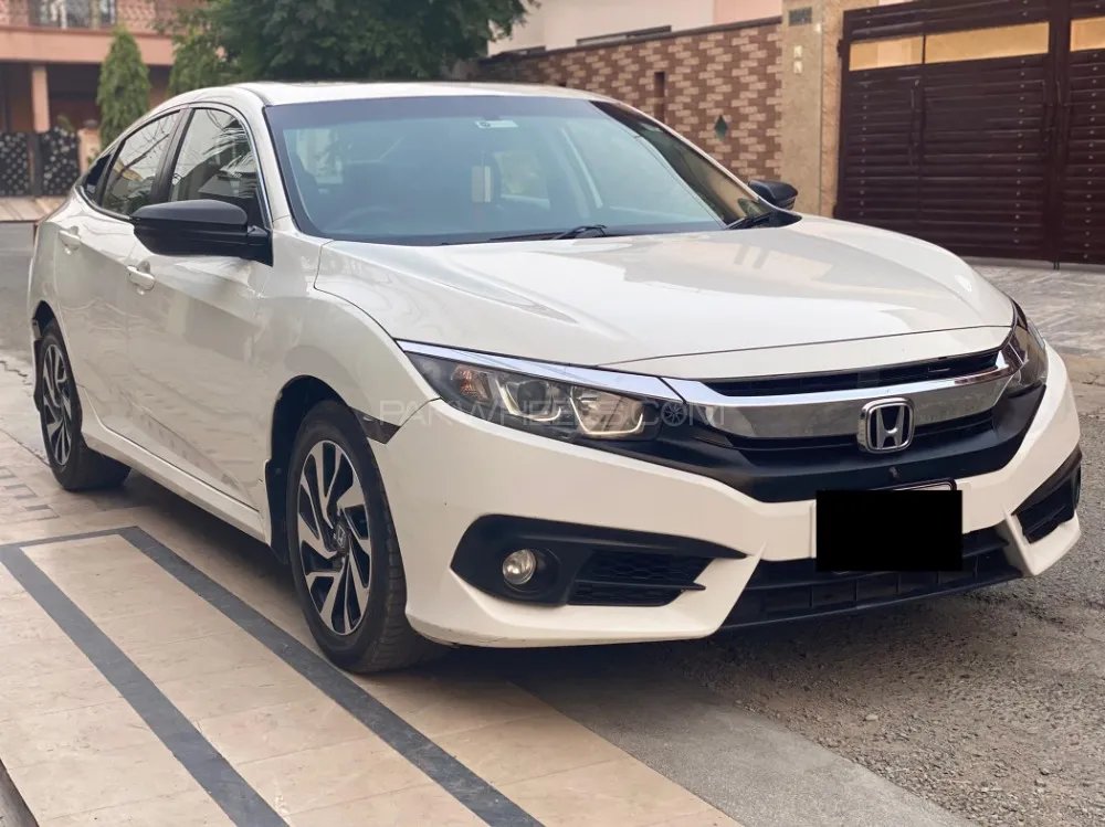 Honda Civic 2016 for Sale in Lahore Image-1