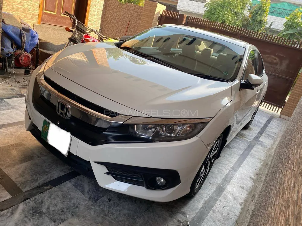 Honda Civic 2017 for Sale in Lahore Image-1