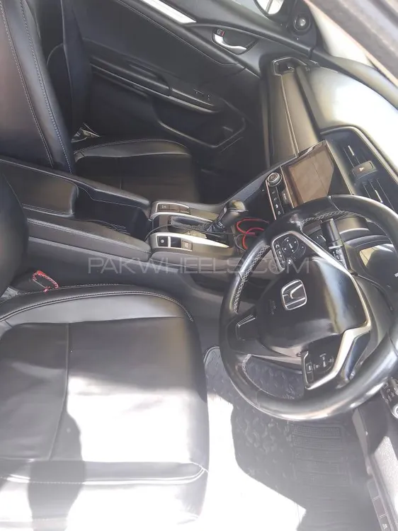 Honda Civic 2018 for Sale in Swat Image-1