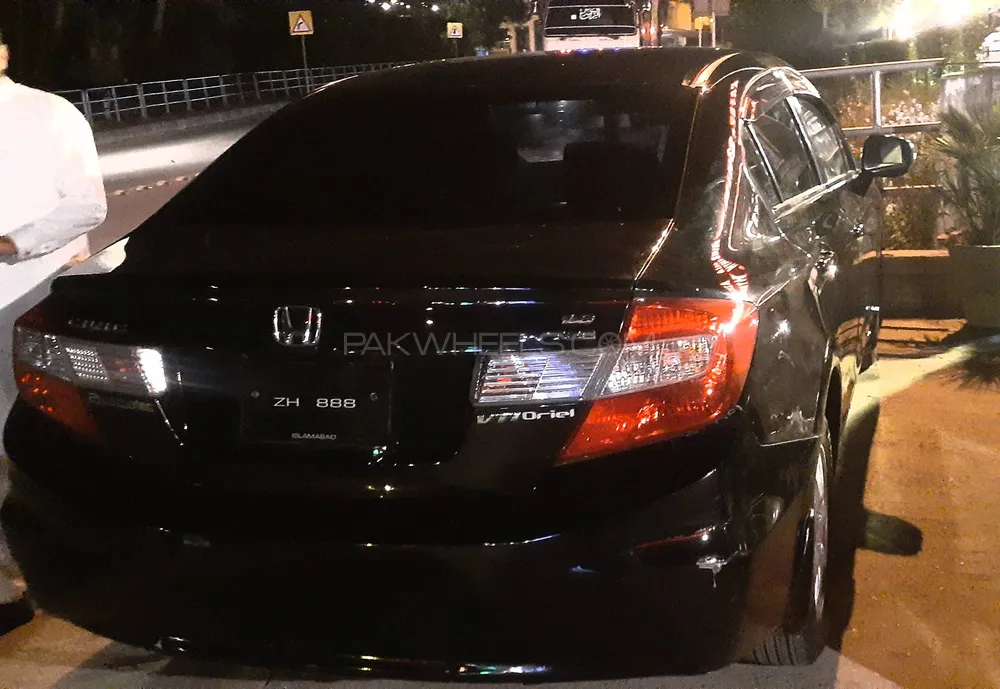Honda Civic 2013 for Sale in Islamabad Image-1