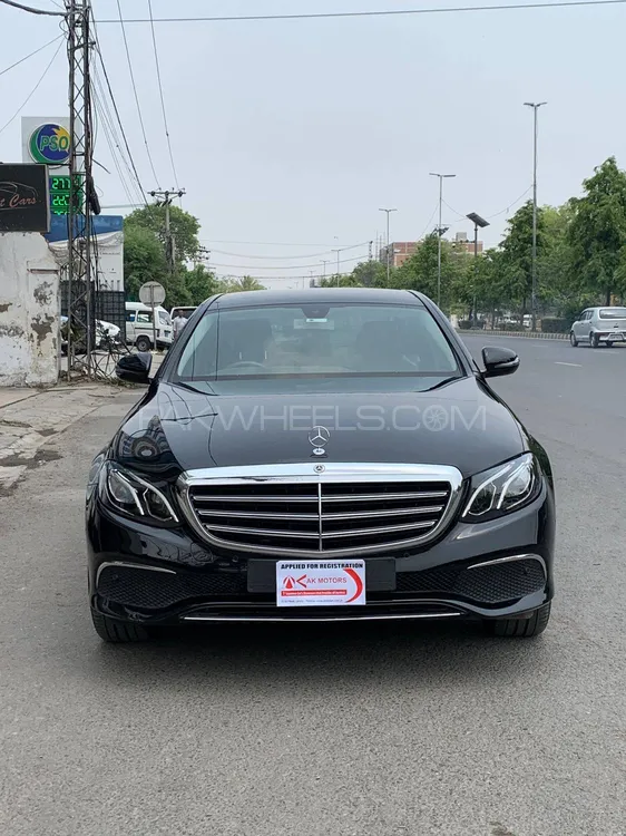 Mercedes Benz E Class 2019 for Sale in Lahore Image-1