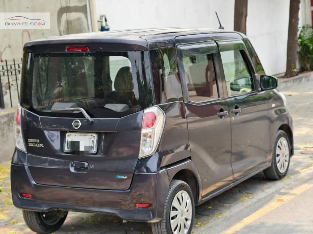 Nissan Dayz Roox 2017 for Sale in Lahore Nissan Dayz Roox 2017 for Sale in Lahore Image-3