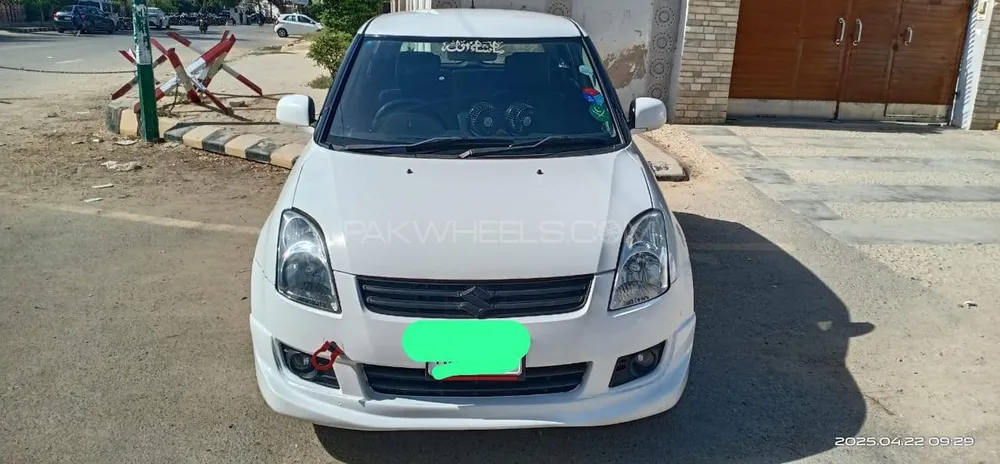 Suzuki Swift 2012 for Sale in Karachi Image-1