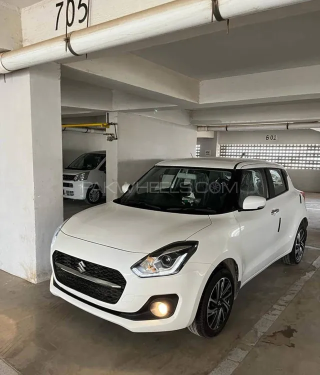 Suzuki Swift 2022 for Sale in Karachi Image-1