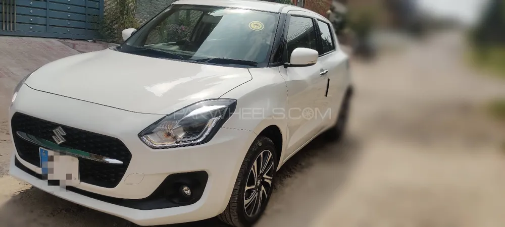 Suzuki Swift 2023 for Sale in Islamabad Image-1