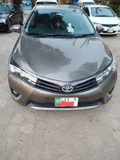 Toyota Corolla Altis Grande CVT-i 1.8 2015 for Sale