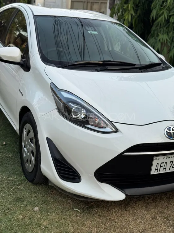 Toyota Aqua 2017 for Sale in Lahore Image-1