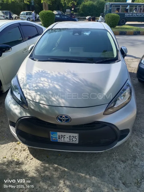 Toyota Aqua 2022 for Sale in Islamabad Image-1