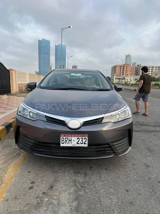 Toyota Corolla 2020 for Sale in Karachi Image-1