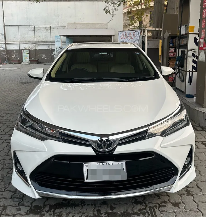 Toyota Corolla 2022 for Sale in Lahore Image-1