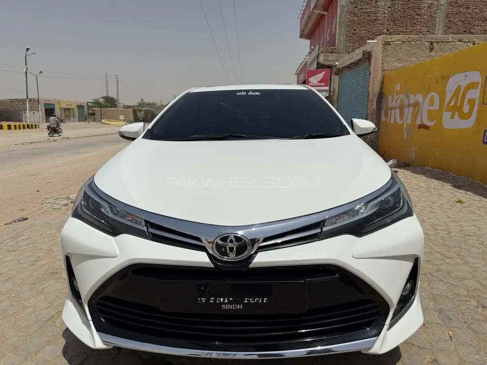 Toyota Corolla 2023 for Sale in Rahim Yar Khan Image-1
