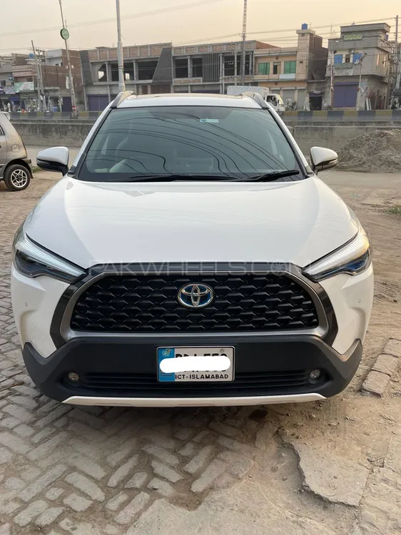 Toyota Corolla Cross 2024 for Sale in Gujranwala Image-1