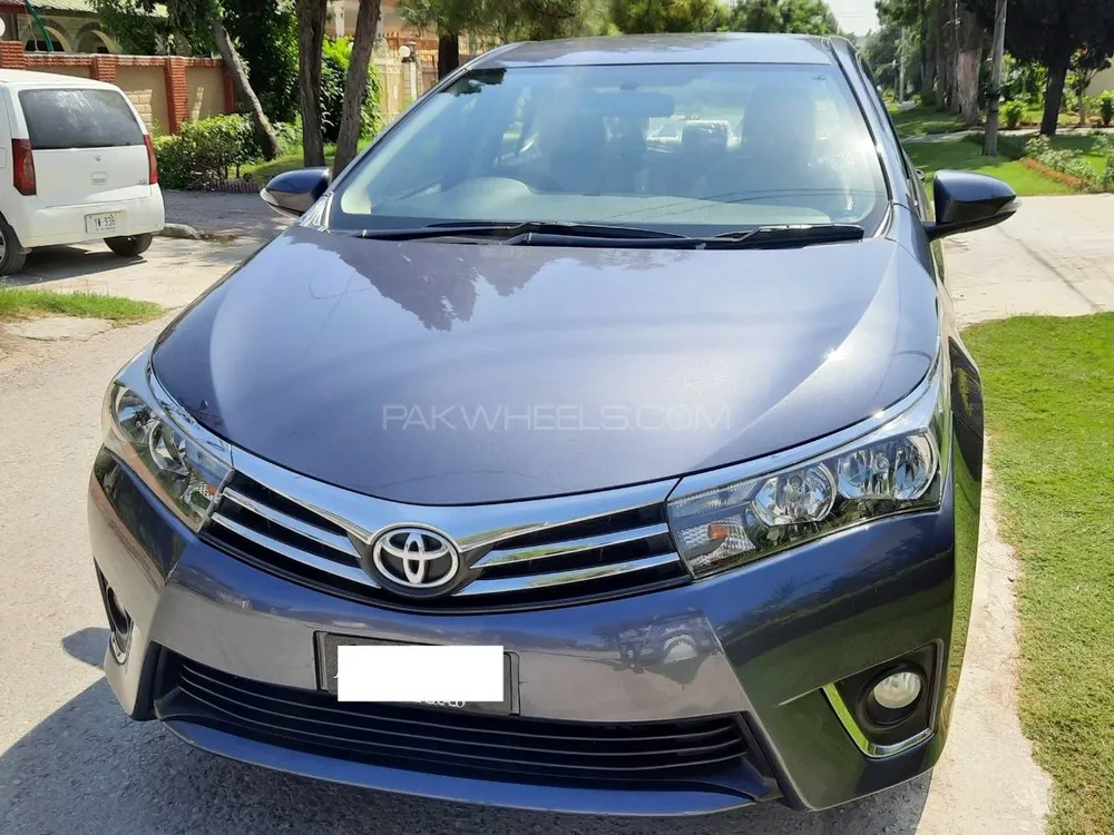 Toyota Corolla 2015 for Sale in Islamabad Image-1