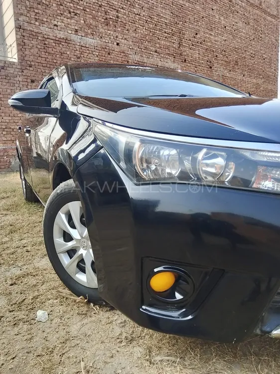 Toyota Corolla 2016 for Sale in Faisalabad Image-1
