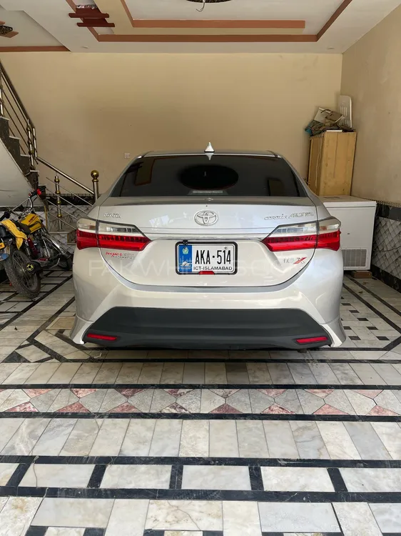 Toyota Corolla 2019 for Sale in Peshawar Image-1