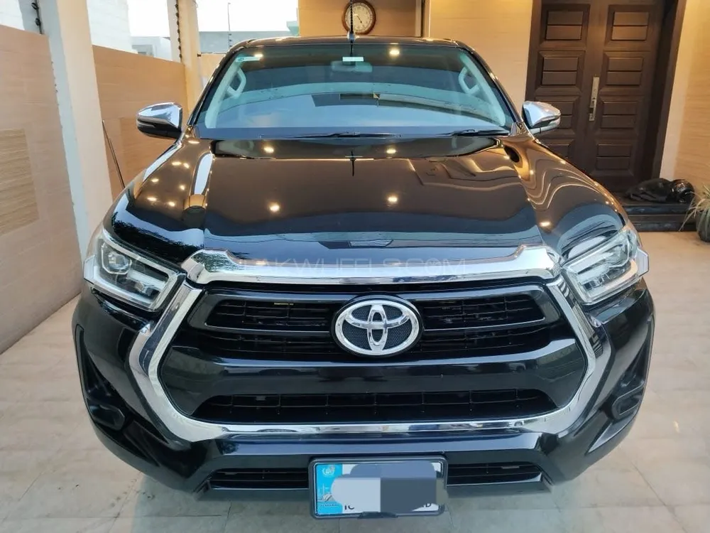 Toyota Hilux 2022 for Sale in Lahore Image-1