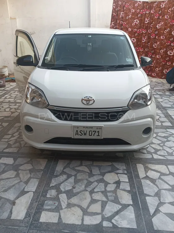 Toyota Passo 2020 for Sale in Peshawar Image-1
