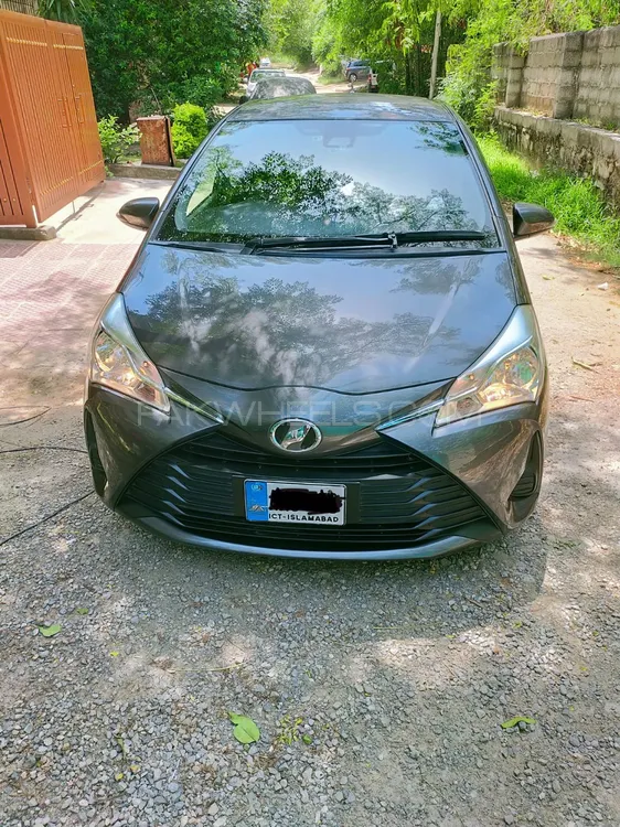 Toyota Vitz 2018 for Sale in Islamabad Image-1