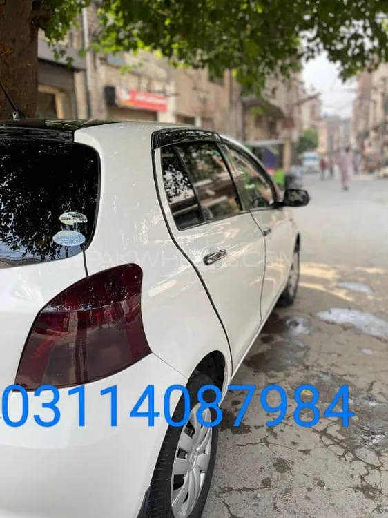 Toyota Vitz 2012 for Sale in Lahore Image-1