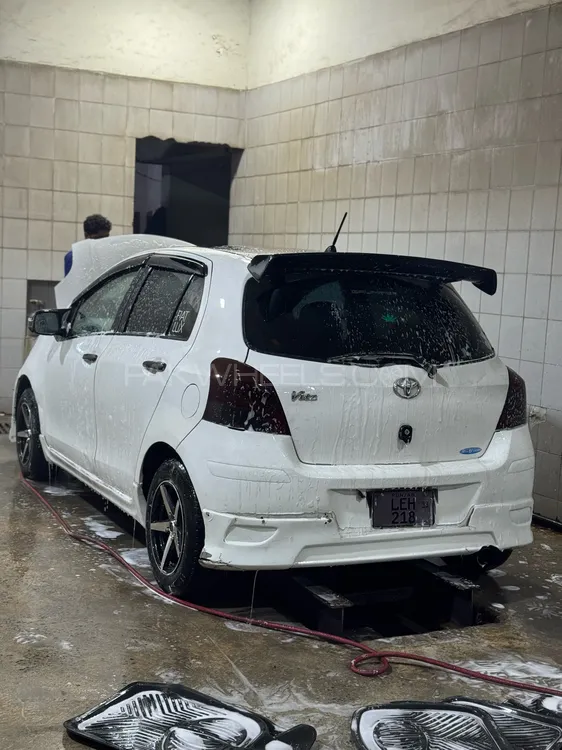 Toyota Vitz 2010 for Sale in Rawalpindi Image-1
