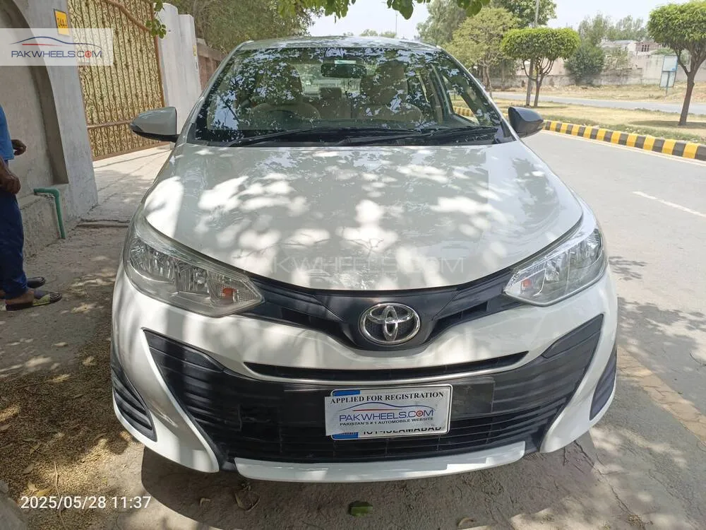 Toyota Yaris Sedan 2021 for Sale in Lahore Image-1