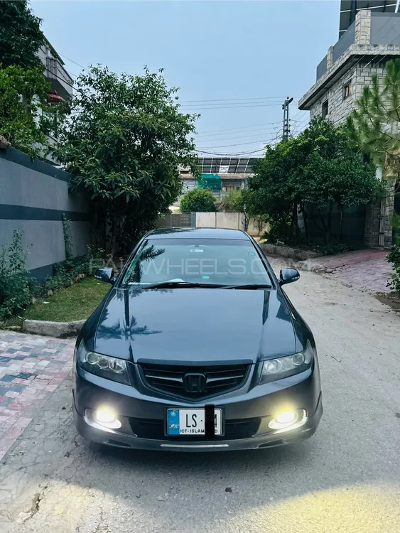Honda Accord 2005 for Sale in Peshawar Image-1