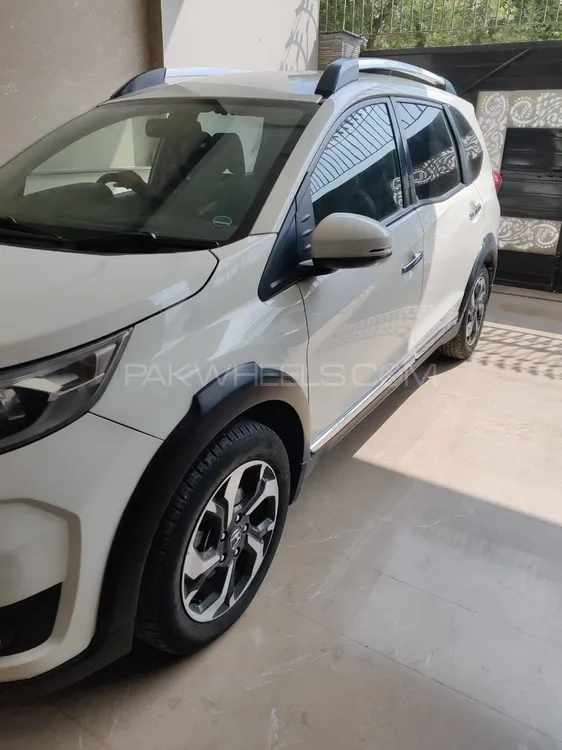 Honda BR-V 2018 for Sale in Lahore Image-1