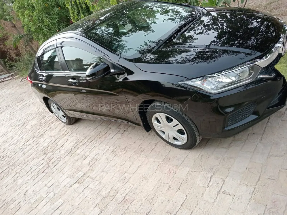 Honda City 2023 for Sale in Rajanpur Image-1