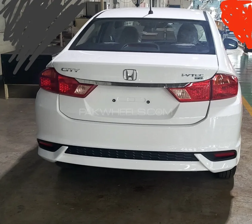 Honda City 2025 for Sale in Lahore Image-1