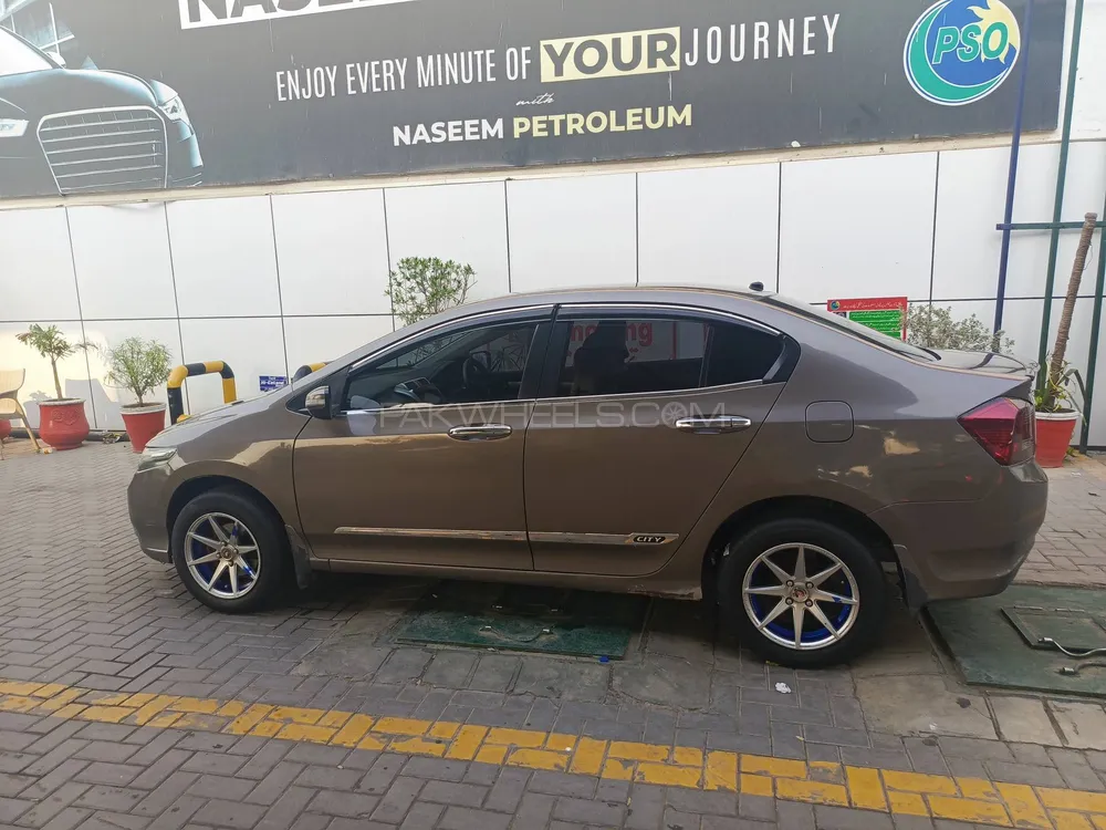 Honda City 2016 for Sale in Multan Image-1
