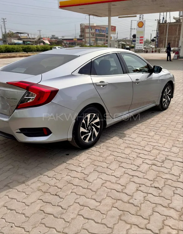 Honda Civic 2018 for Sale in Peshawar Image-1