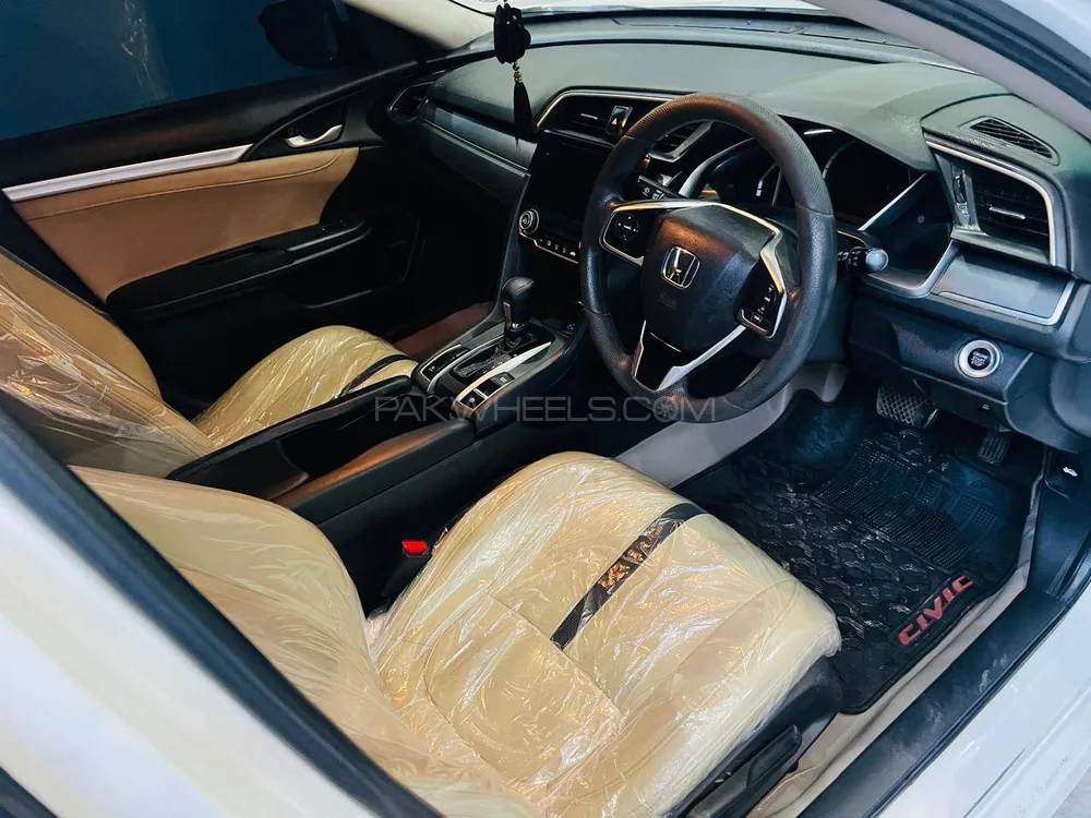 Honda Civic 2018 for Sale in Multan Image-1