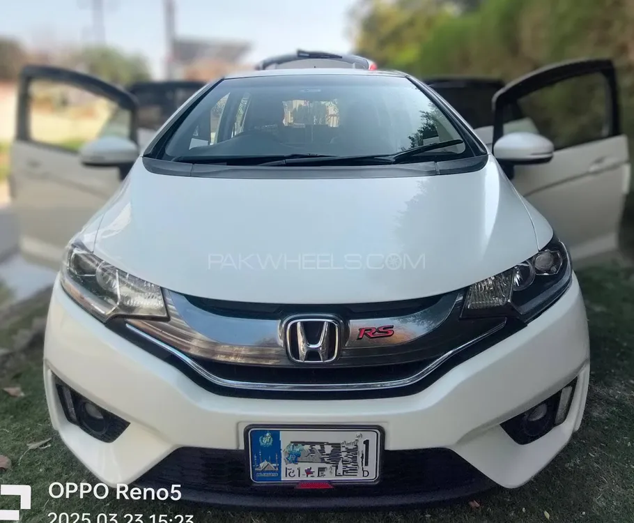 ہونڈا فٹ 2017 for Sale in لاہور Image-1