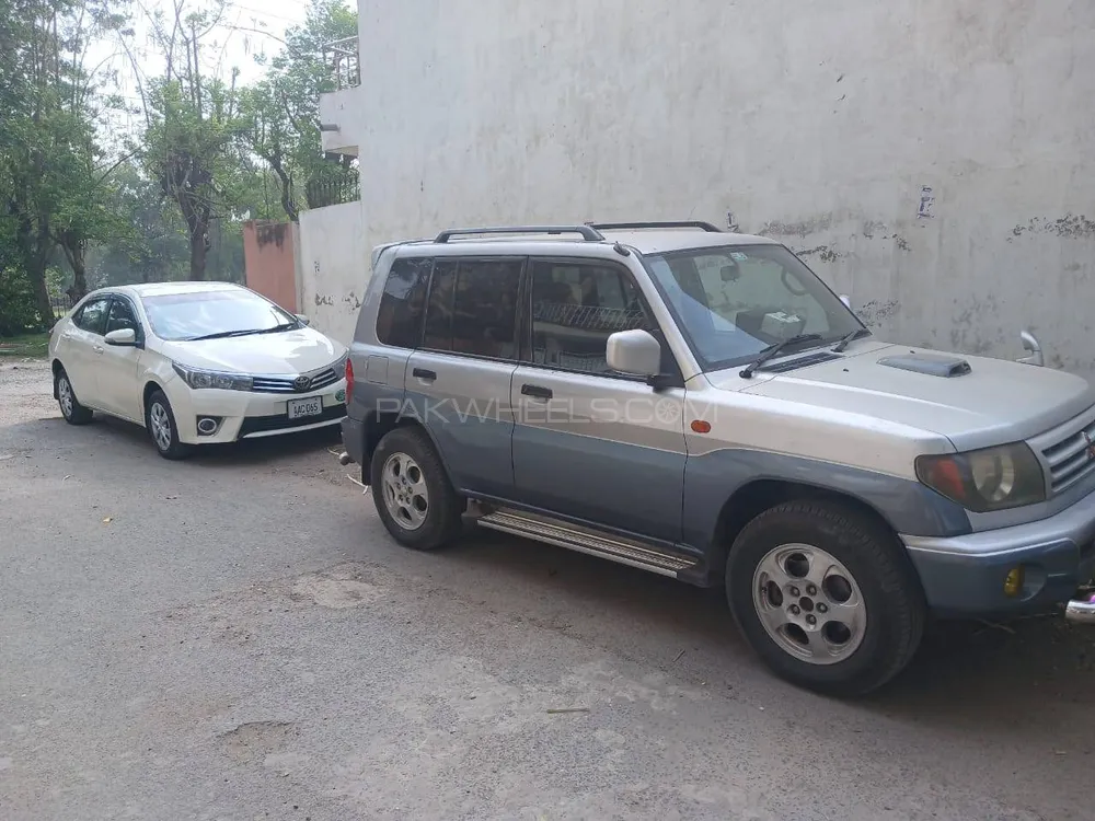 Mitsubishi Pajero 1998 for Sale in Lahore Image-1