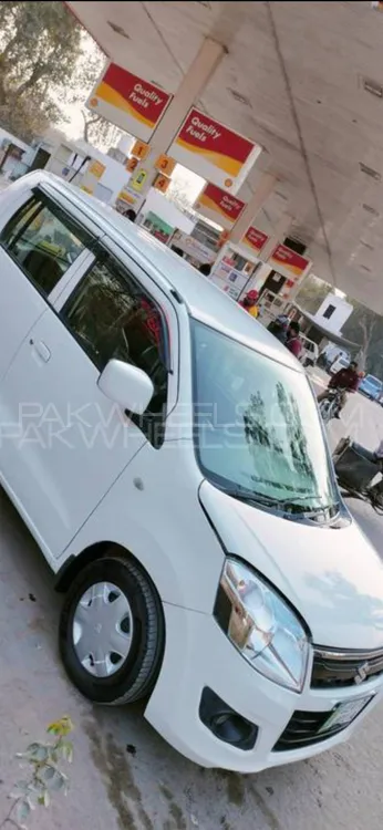 Suzuki Wagon R 2017 for Sale in Sahiwal Image-1