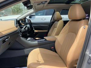 Hyundai Sonata 2.5
Model: 2021
Mileage: 41,400 km 
Reg: 2021 khi

Calling and Visiting Hours

Monday to Saturday 

11:00 AM to 7:00 PM